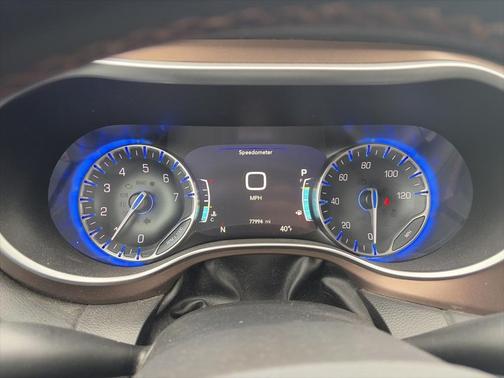 2017 Chrysler Pacifica Touring-L