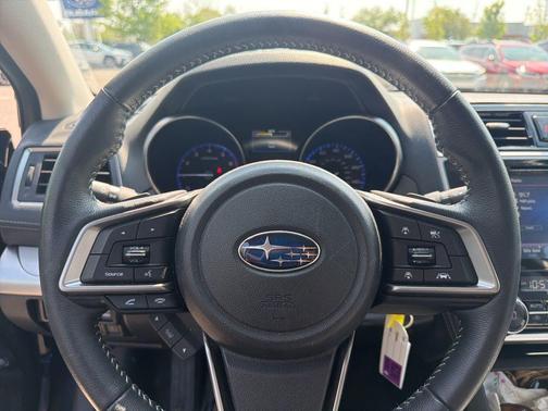 Abyss Blue Pearl 2019 Subaru Outback 2.5i Premium