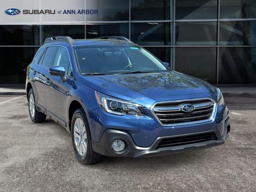 Abyss Blue Pearl 2019 Subaru Outback 2.5i Premium