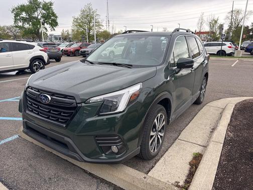 Cascade Green Silica 2023 Subaru Forester Limited