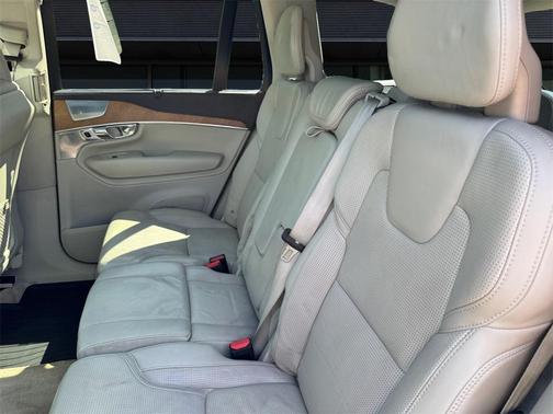 2016 Volvo XC90 T6 Inscription
