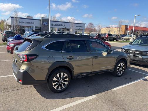 Autumn Green Metallic 2024 Subaru Outback Limited