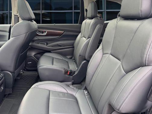 2024 Subaru Ascent Touring 7-Passenger