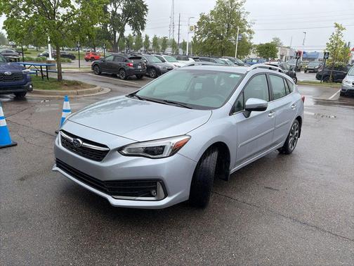 Ice Silver Metallic 2023 Subaru Impreza Limited