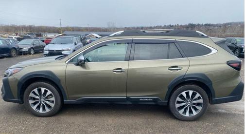 2023 Subaru Outback Touring