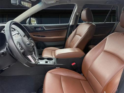 2017 Subaru Outback 2.5i Touring