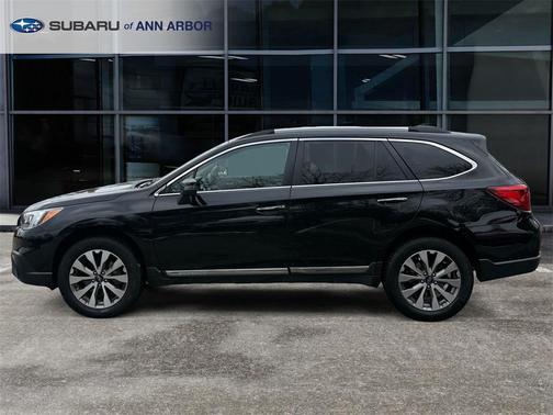 2017 Subaru Outback 2.5i Touring