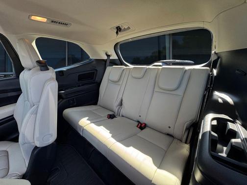 2024 Subaru Ascent Limited 7-Passenger