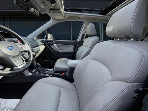 2016 Subaru Forester 2.5i Touring