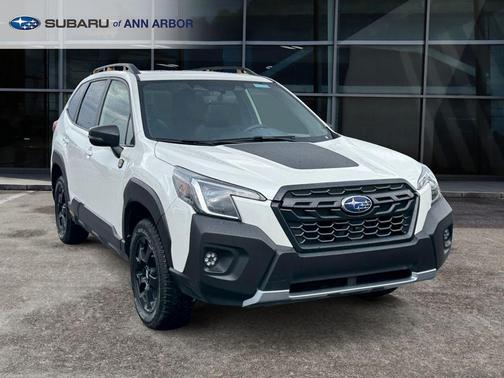 Crystal White Pearl 2025 Subaru Forester Wilderness