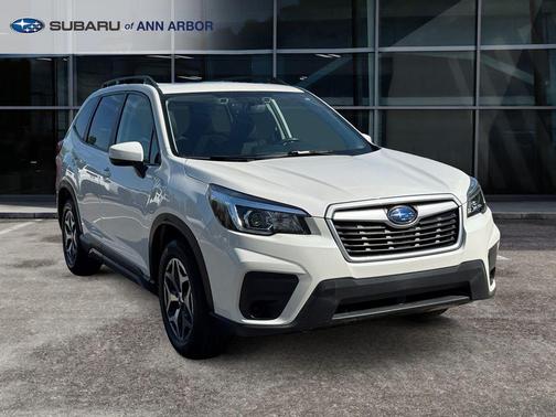 Crystal White Pearl 2020 Subaru Forester Premium