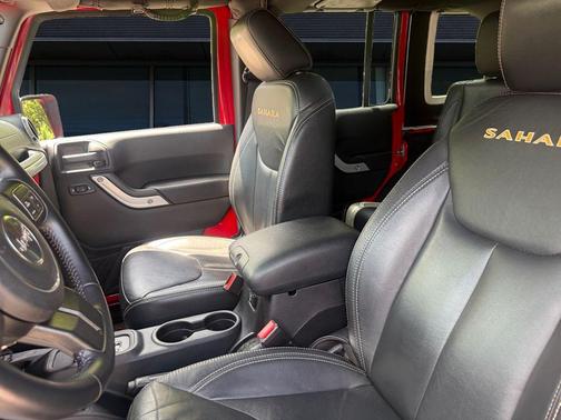 Firecracker Red Clear Coat 2015 Jeep Wrangler Unlimited Sahara