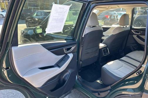 2022 Subaru Forester Premium
