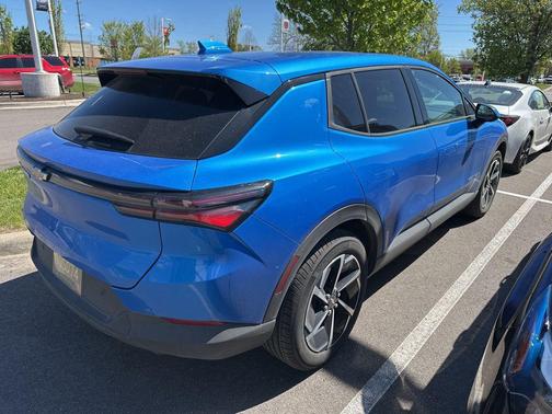 Riptide Blue Metallic 2026 Chevrolet Equinox EV LT