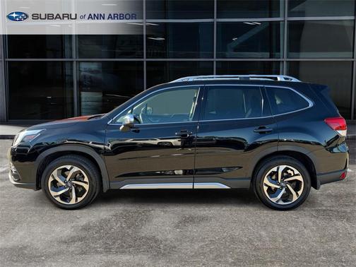 2023 Subaru Forester Touring