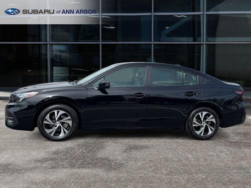 Crystal Black Silica 2025 Subaru Legacy Premium