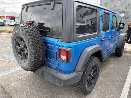 Hydro Blue Pearlcoat 2021 Jeep Wrangler Willys