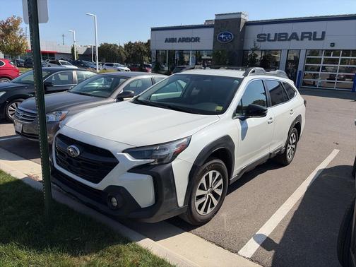 2023 Subaru Outback Premium