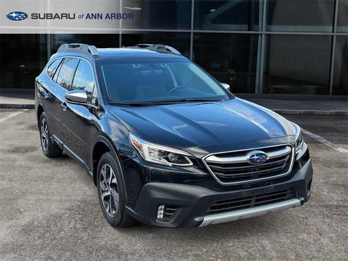2022 Subaru Outback Touring XT