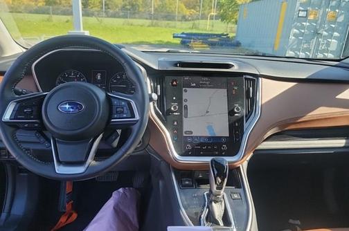 2022 Subaru Outback Touring XT