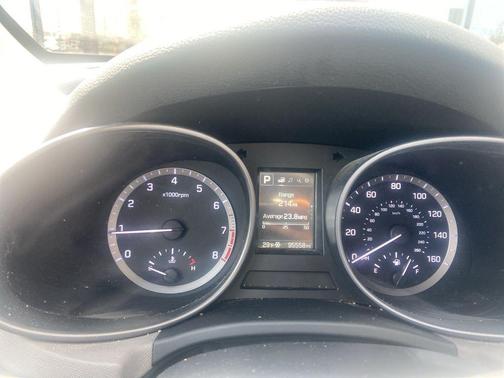 2017 Hyundai Santa Fe Sport 2.4L