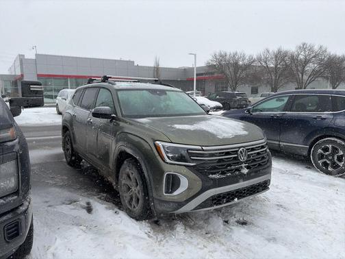 2024 Volkswagen Atlas 2.0T SEL
