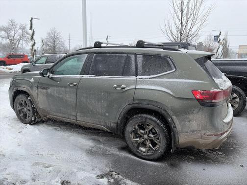 2024 Volkswagen Atlas 2.0T SEL