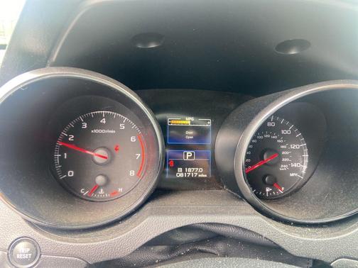Carbide Gray Metallic 2017 Subaru Outback 2.5i