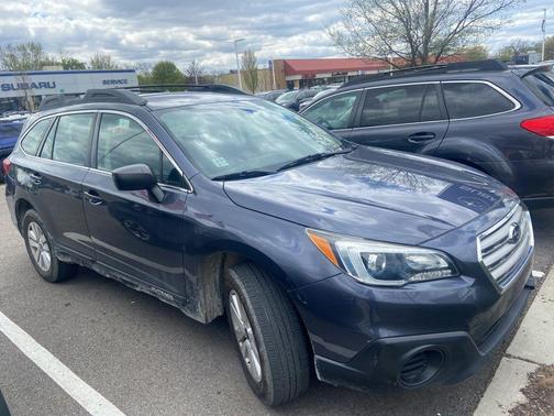 Carbide Gray Metallic 2017 Subaru Outback 2.5i