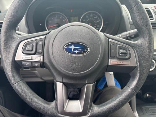 Quartz Blue Pearl 2018 Subaru Forester 2.5i