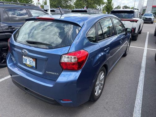 Quartz Blue Pearl 2016 Subaru Impreza 2.0i Premium