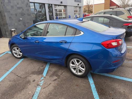 2017 Chevrolet Cruze LT