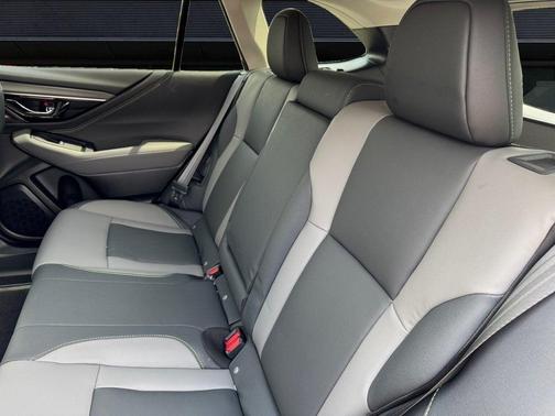 2025 Subaru Outback Onyx Edition XT
