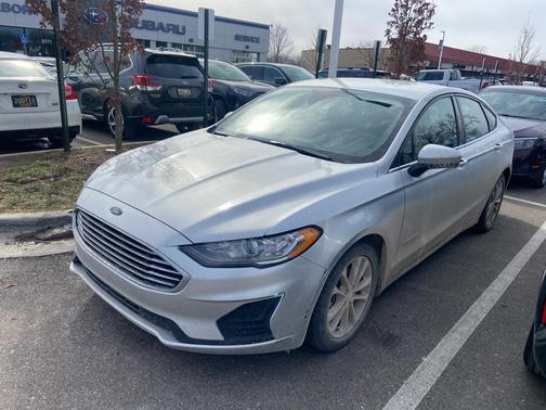 2019 Ford Fusion Hybrid SE