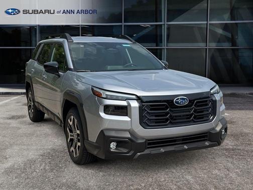 Ice Silver Metallic 2026 Subaru Outback Touring XT