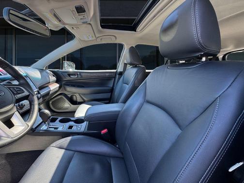 Crystal Black Silica 2015 Subaru Outback 2.5i Limited