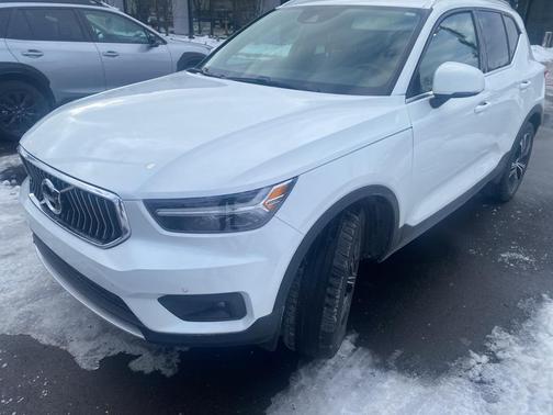 2021 Volvo XC40 T5 Inscription