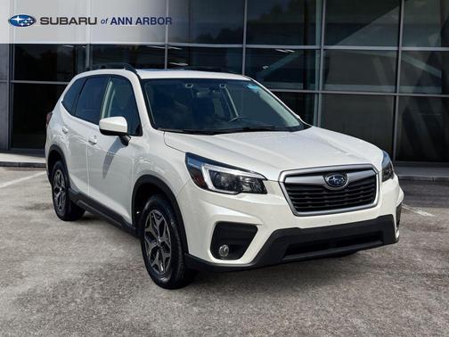 Crystal White Pearl 2021 Subaru Forester Premium