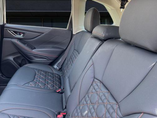 Crystal Black Silica 2024 Subaru Forester Sport
