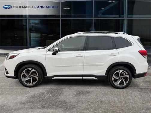 2023 Subaru Forester Touring