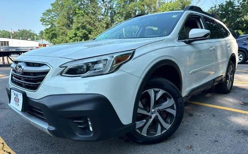 Crystal White Pearl 2022 Subaru Outback Limited