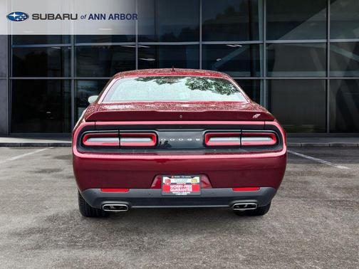Octane Red Pearlcoat 2023 Dodge Challenger SXT