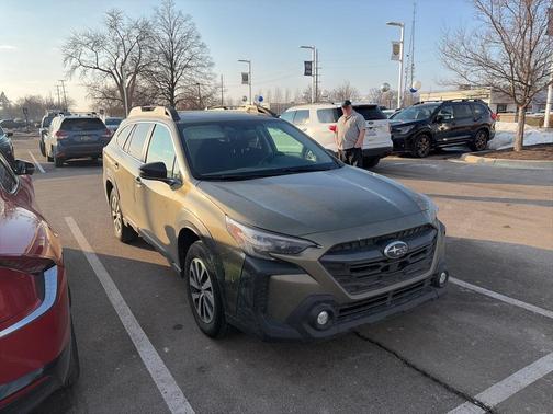 2024 Subaru Outback Premium