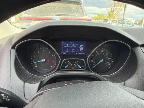 Sterling Gray Metallic 2014 Ford Focus SE