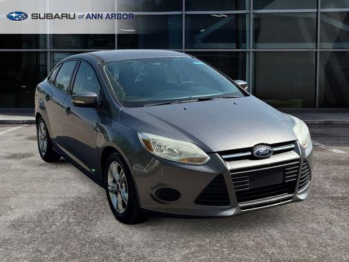 Sterling Gray Metallic 2014 Ford Focus SE