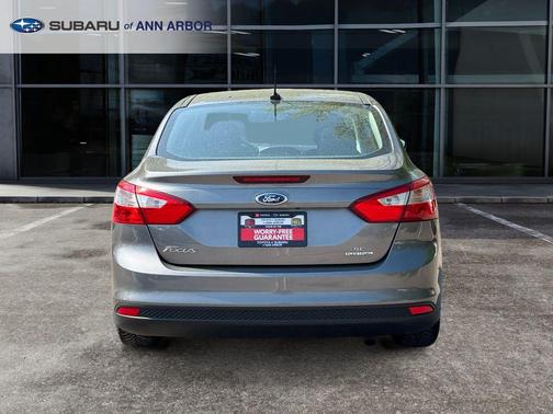 Sterling Gray Metallic 2014 Ford Focus SE