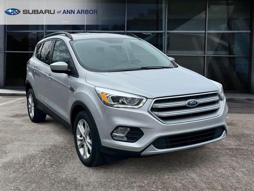 Ingot Silver 2017 Ford Escape SE