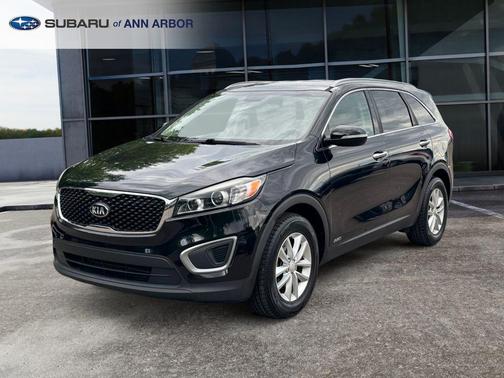 Ebony Black 2016 Kia Sorento LX