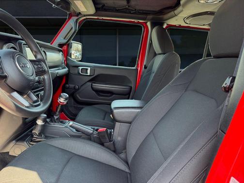 Firecracker Red Clearcoat 2020 Jeep Gladiator Sport