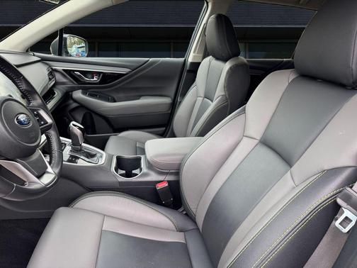 Abyss Blue Pearl 2022 Subaru Outback Onyx Edition XT